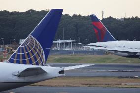 United Airlines logo